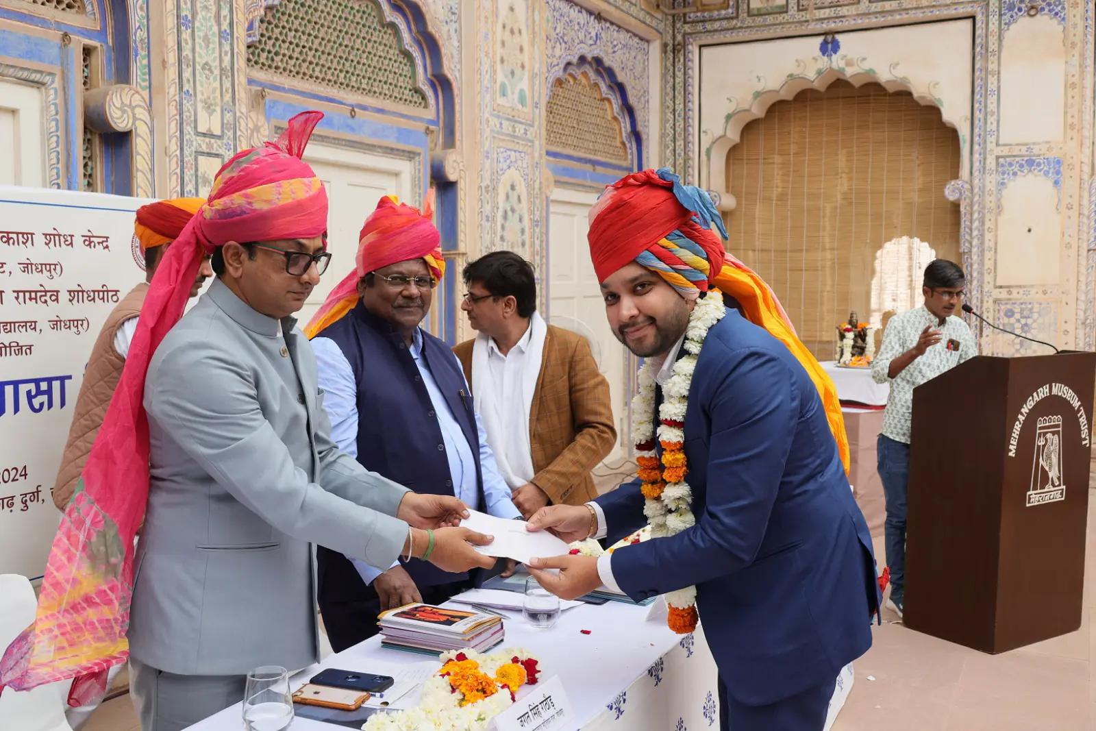 RJ Nikhil Rathore Honored with Inaugural 'Haji Zafar Khan Sindhi Rajasthani Award'