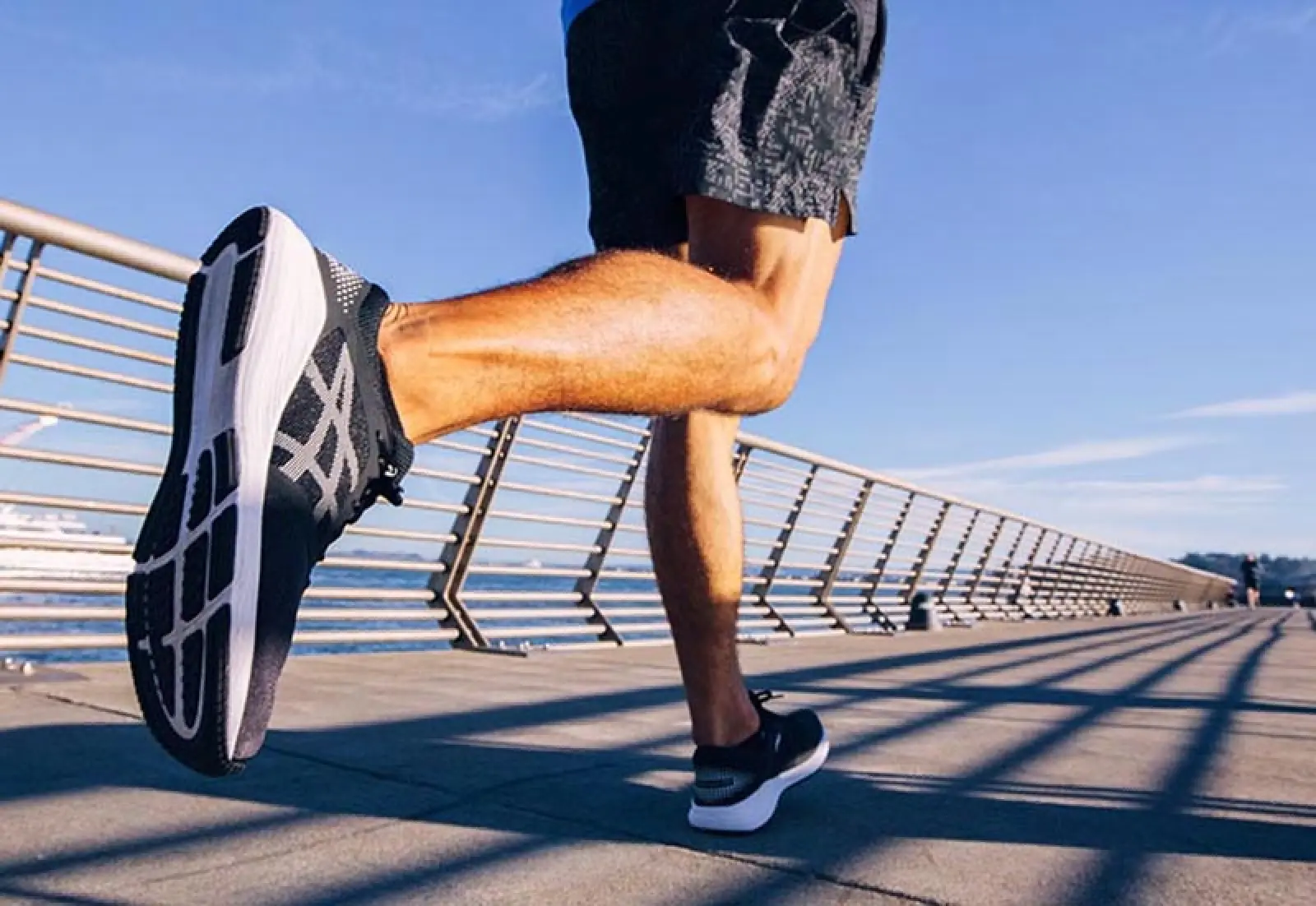 Top 5 Features To Consider In High-Performance Running Shoes