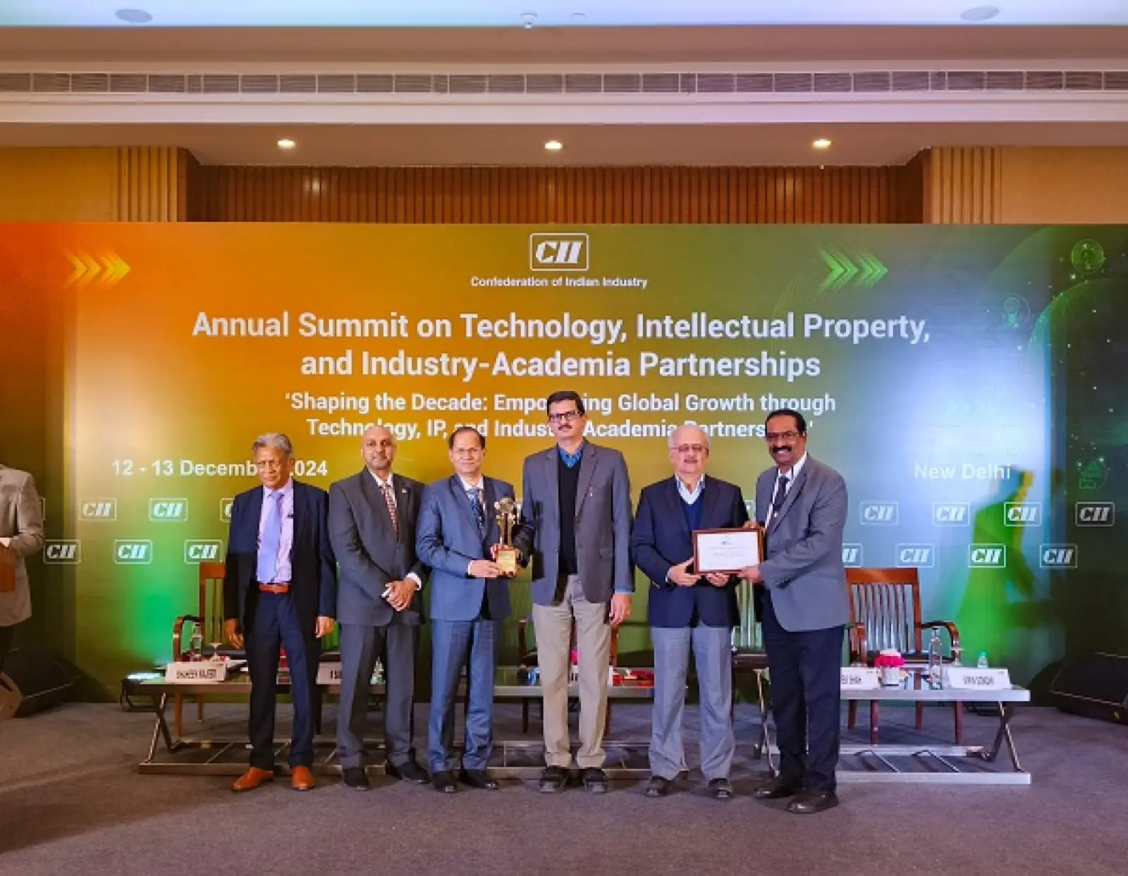 Manipal Academy of Higher Education (MAHE) Wins Prestigious "CII Industry Academia Partnership Award 2024" in Platinum Category