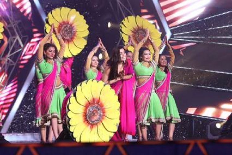 Watch these B-towns stars dazzle the stage of Umang 2022 for the first time this 6th August on Sony TV