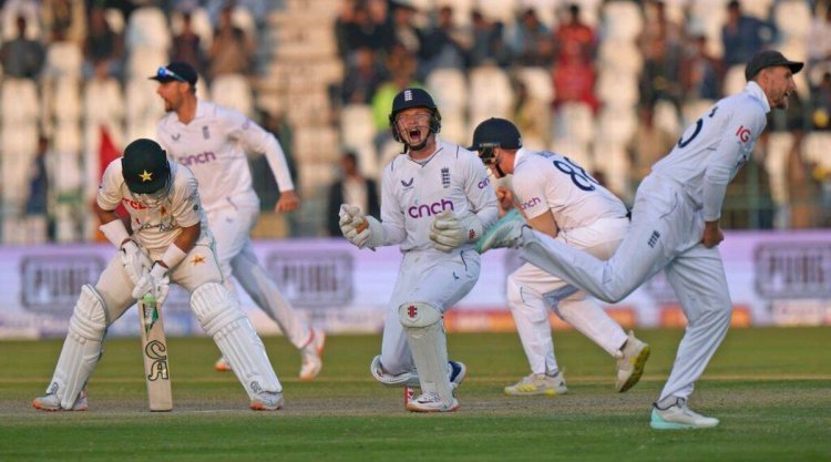 England-Pakistan second test became exciting: PAK need 157 runs to win