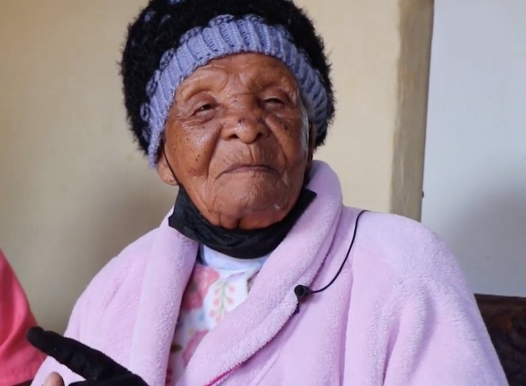 World's oldest woman dies at age of 128; Has more than 50 grandchildren and great-grandchildren