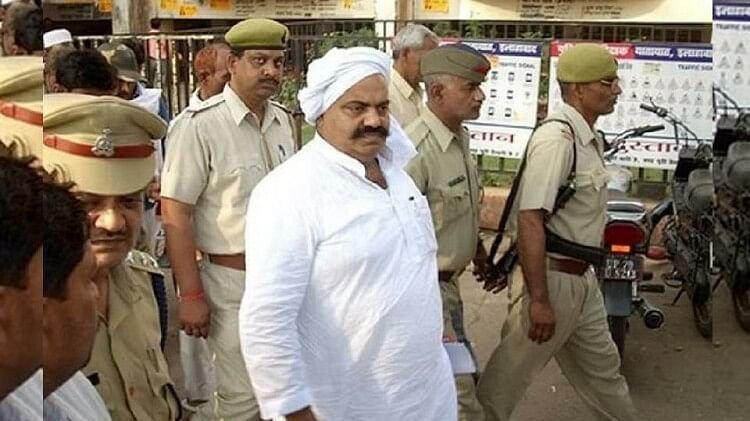 Preparations to bring gangster Atiq from Gujarat to UP