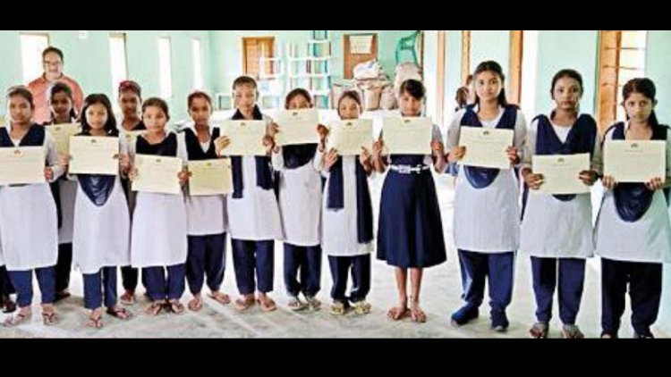 Menstrual cards being given to schoolgirls in Assam