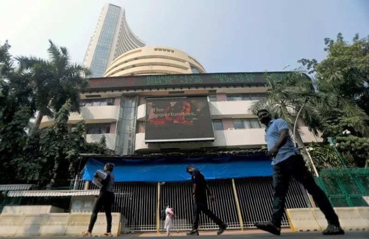 Share Market recorded a new record, m-cap of companies listed in BSE crossed 301 lakh crores