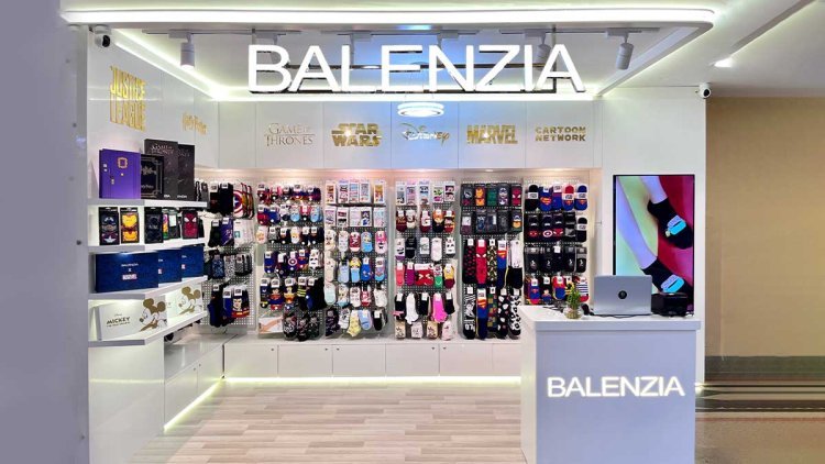 Balenzia got the Fashion Accessories Retailer of the Year Award, is famous in the socks industry