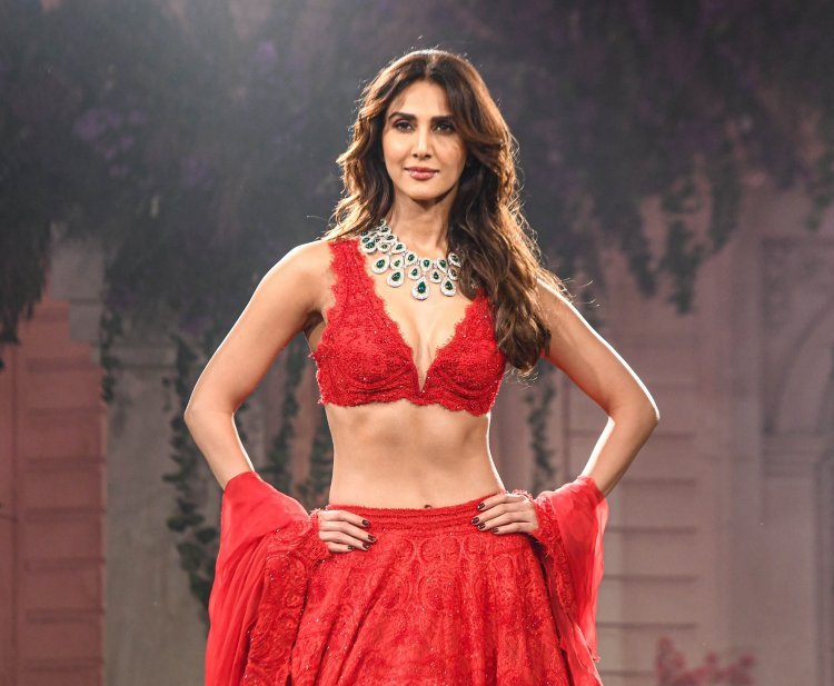 Vaani Kapoor Bedazzles as Showstopper in Red Chikankari Lehenga at India Couture Week 2023