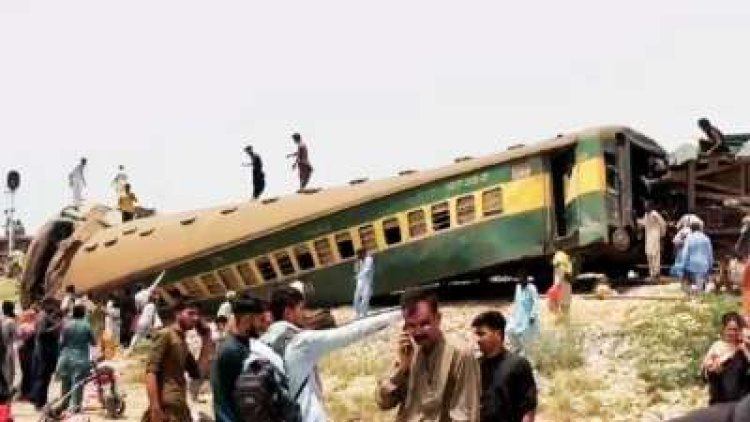 Big rail accident in Pakistan, 10 bogies of Hazara Express going to Rawalpindi derailed; 30 dead so far