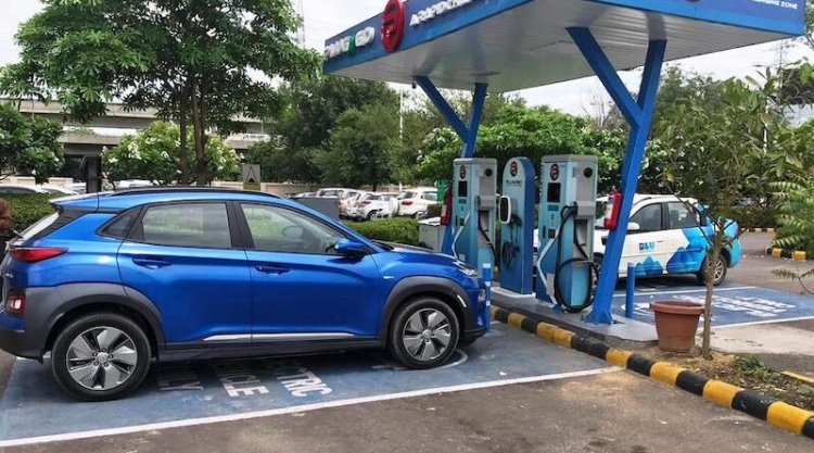 World EV Day 2023: These are the top 5 EV Charging Station making companies in the country