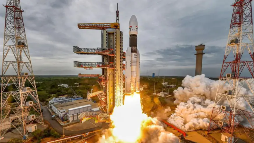 Chandrayaan 3: A part of the LVM3 M4 launch vehicle went out of control and reached the Earth's atmosphere, ISRO told what will happen next