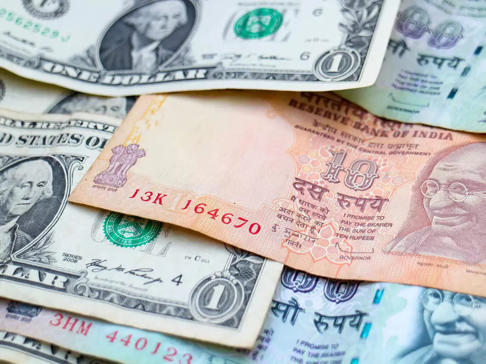Dollar Vs Rupee: Indian currency saw a rise, Rupee increased by so much against dollar