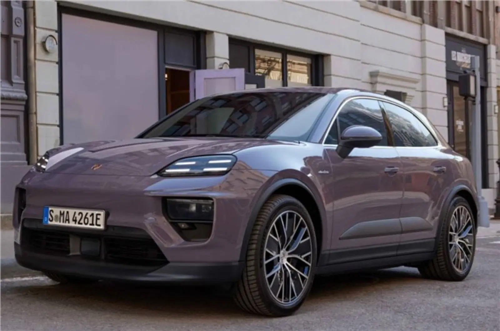 Porsche Macan Turbo EV launched in India at a starting price of Rs 1.65 crore, know features and specifications