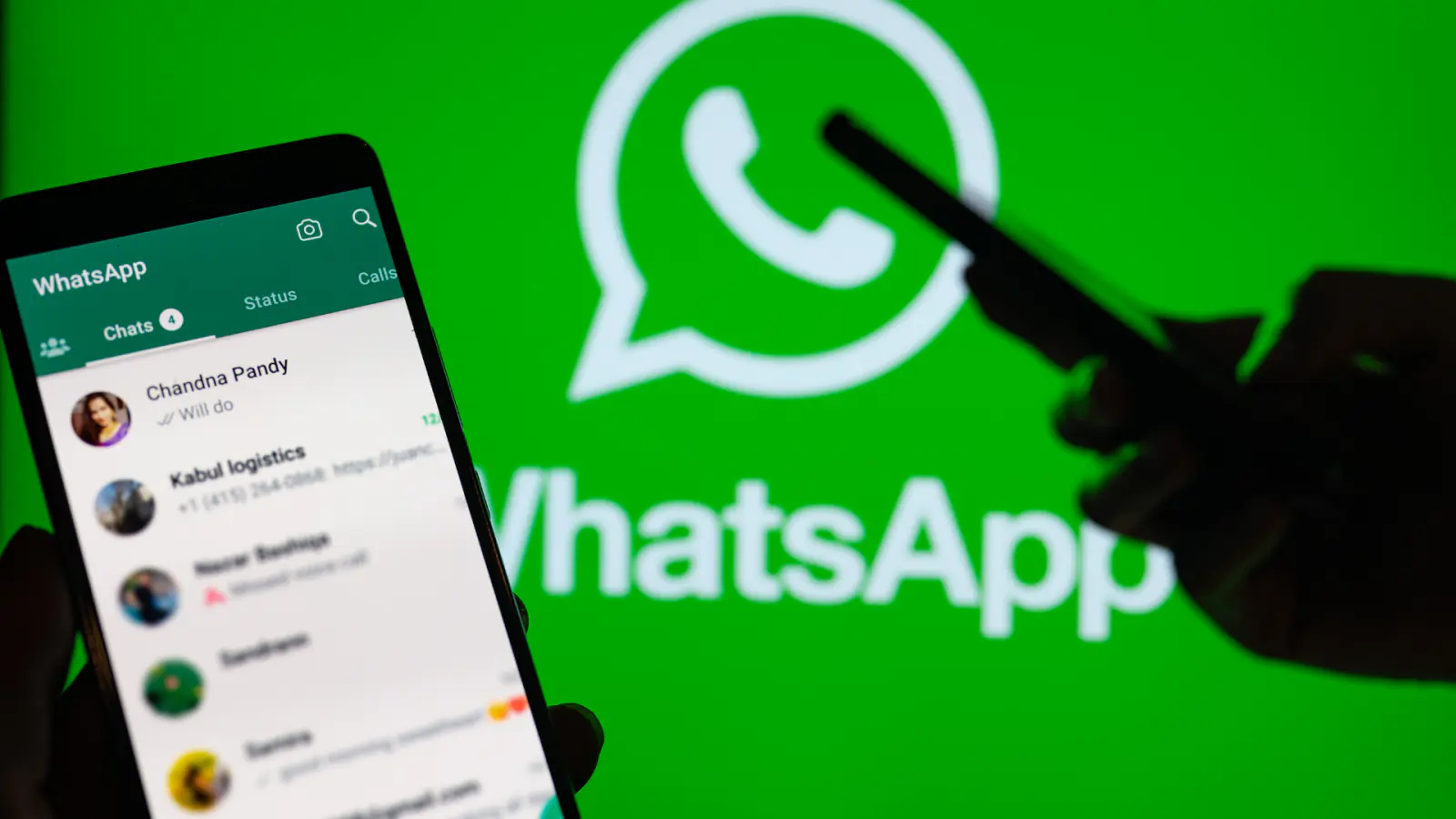 WhatsApp started playing the game by charging money for chat backup
