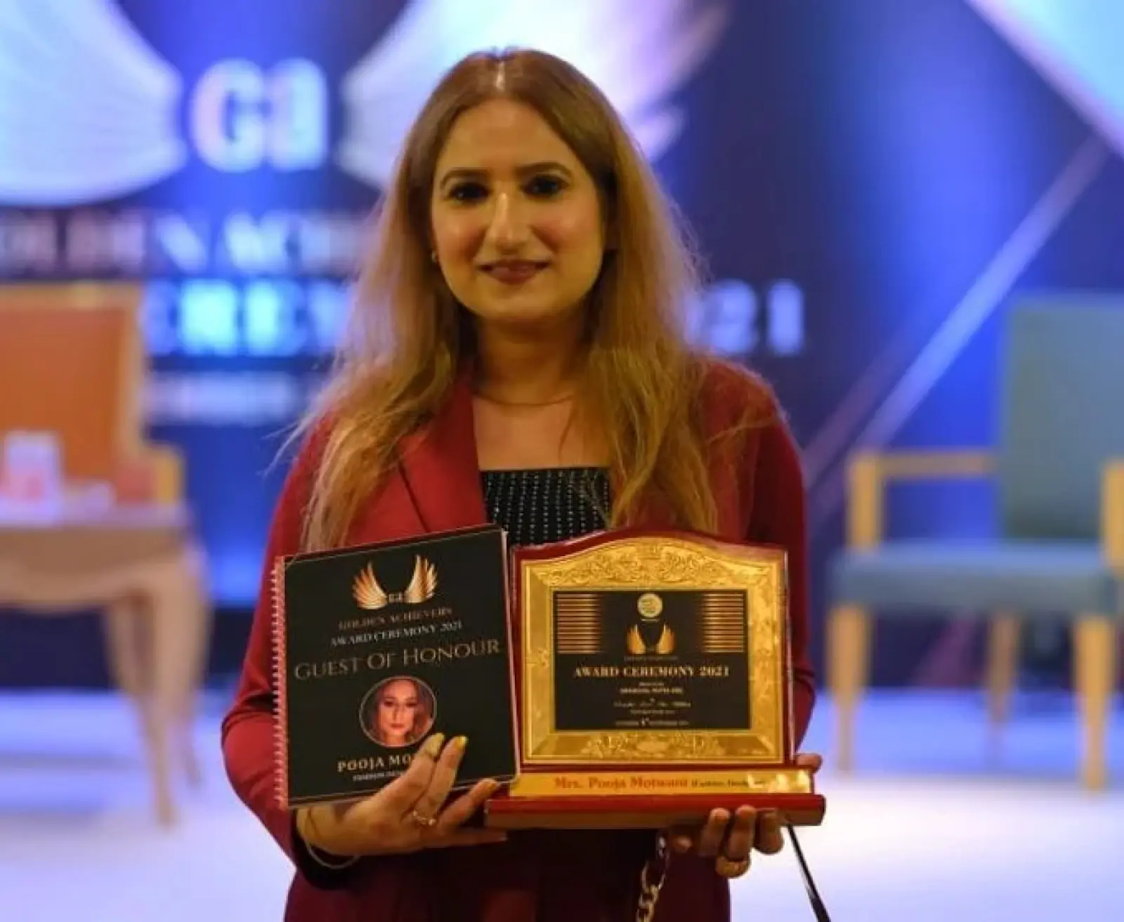 Fashion Designer Pooja Motwani honoured with Golden Achievers Award