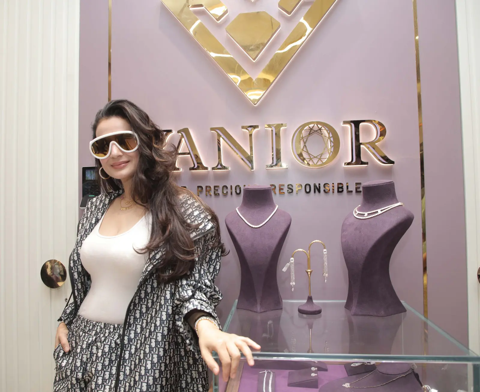 Jewelry Fashion is for Boys too, says Ameesha Patel