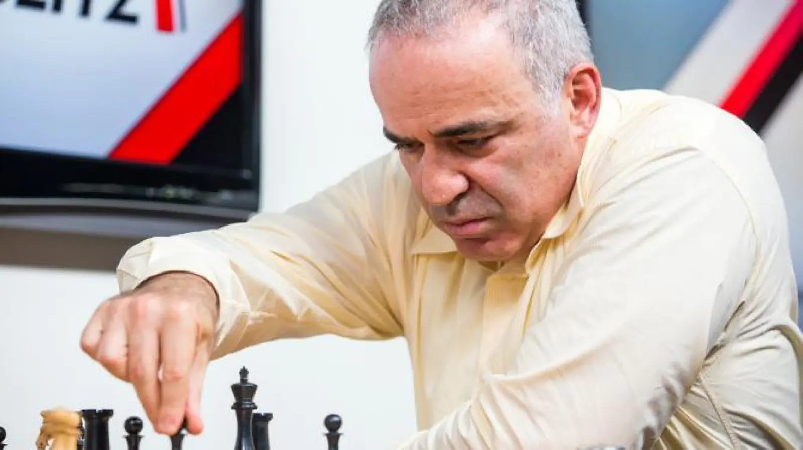 Russia lists legend chess player Garry Kasparov as terrorists