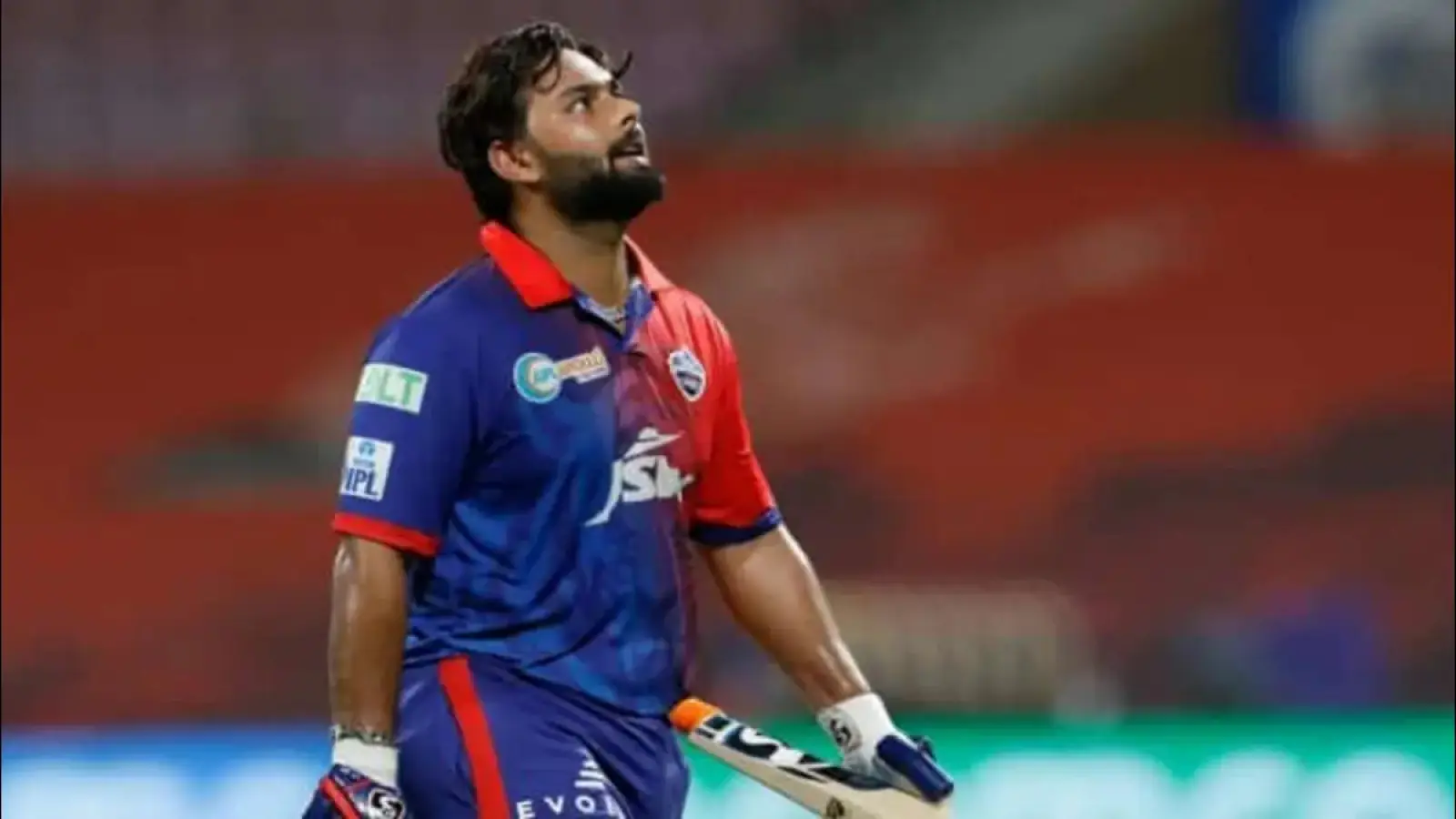 Even after losing badly to KKR, Rishabh Pant did not accept his mistake, blamed him