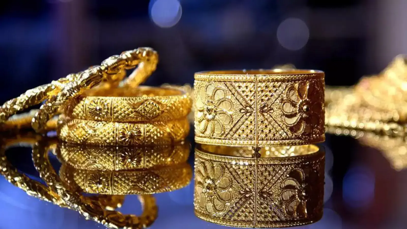 Gold Silver Price: Gold weakened by Rs 50, silver fell by Rs 1500