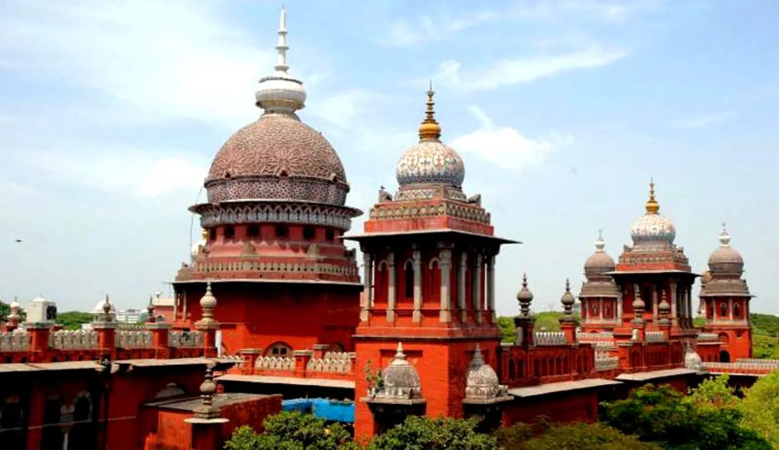 'Only one and a half year imprisonment to terrorism accused', SC overturns Madras High Court's decision; Bail of 8 PFI members canceled
