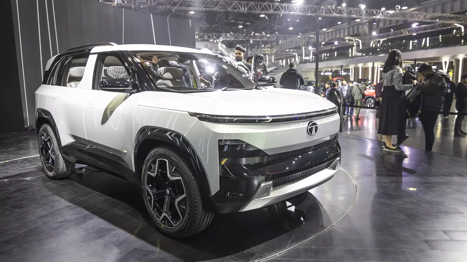 Tata Sierra EV will enter in the year 2026, you can get these great features