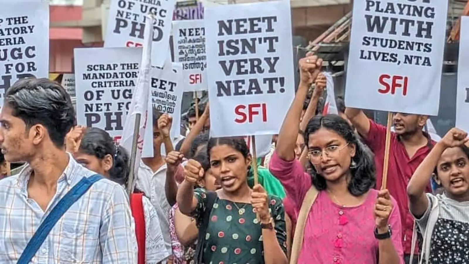 NEET-UG leaked for 32 lakh in Patna, accused arrested and confessed