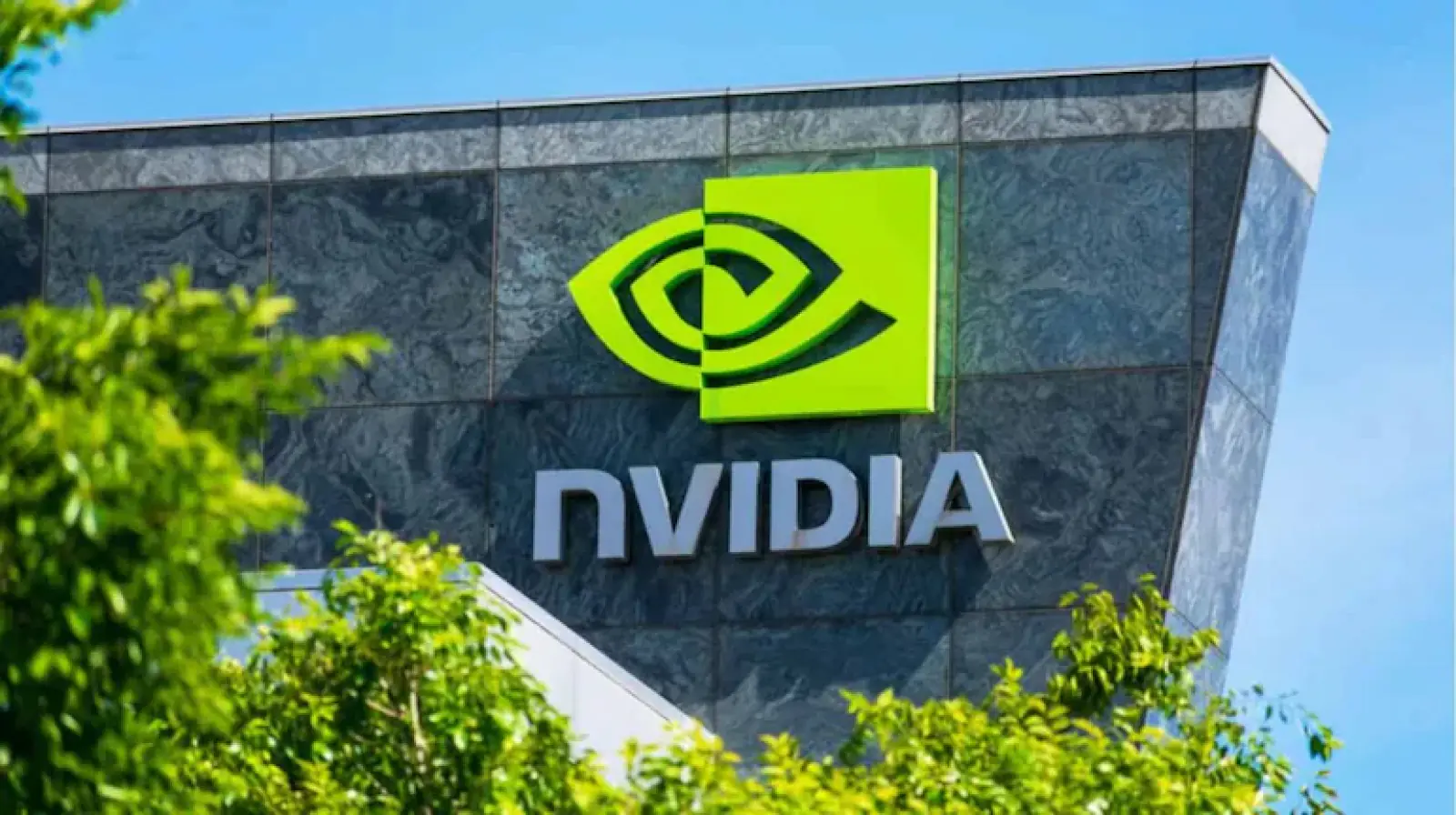 Race to become the most valuable company continues; Microsoft again ahead of Nvidia, know Indian companies's condition
