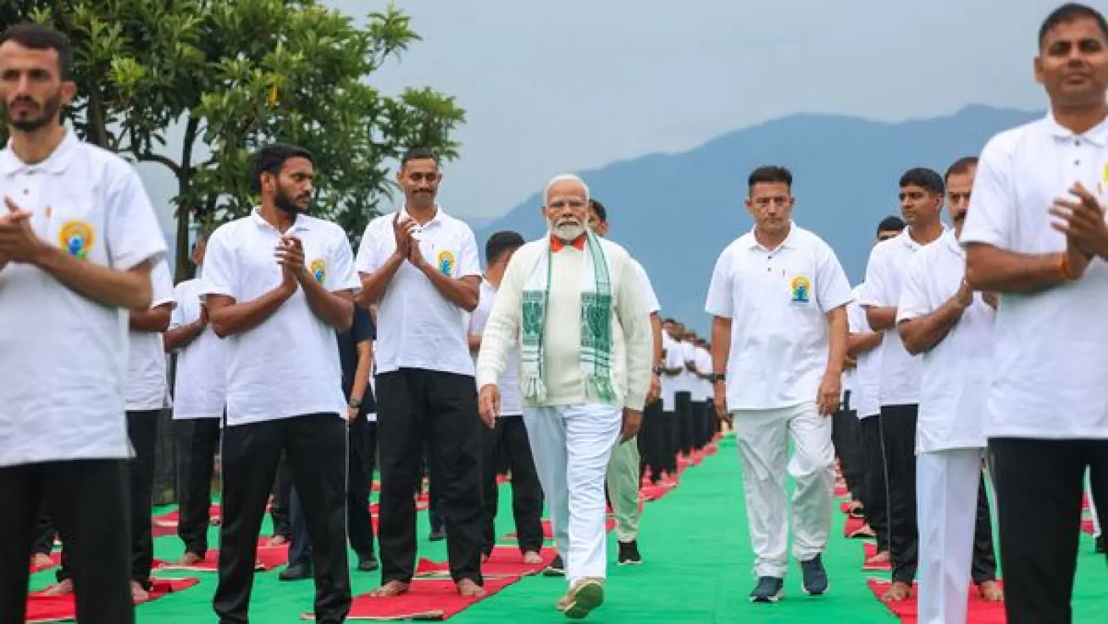 International Yoga Day celebrated world-wide, from PM Narendra Modi to Bollywood celebrities