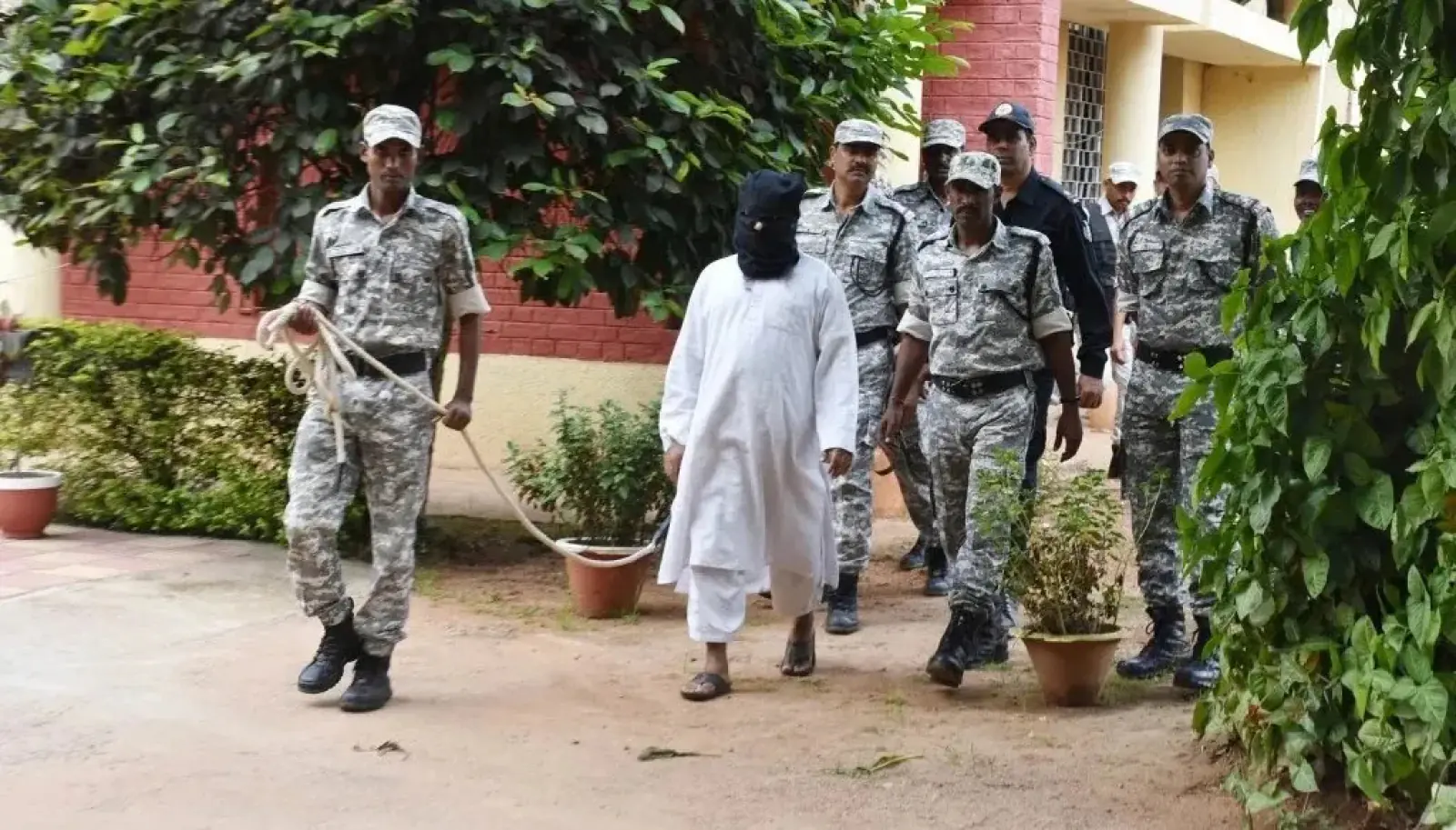 14 terrorists of Pakistani terrorist organization Al Qaeda arrested, network was spread from UP to Rajasthan, Jharkhand