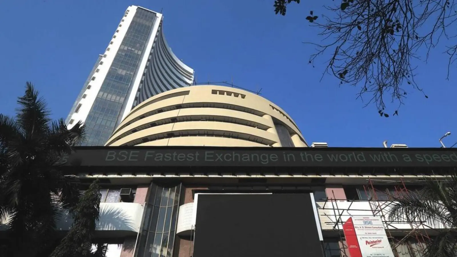 Stock market continues to slide; Sensex falls 200 points, Nifty falls below 24800