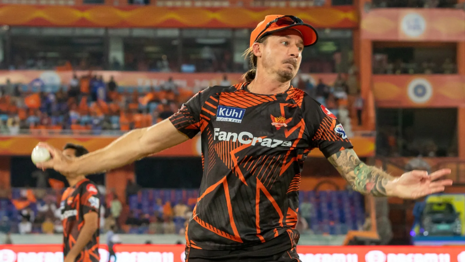 IPL 2025: South African legend Dale Steyn suddenly left the team before mega auction