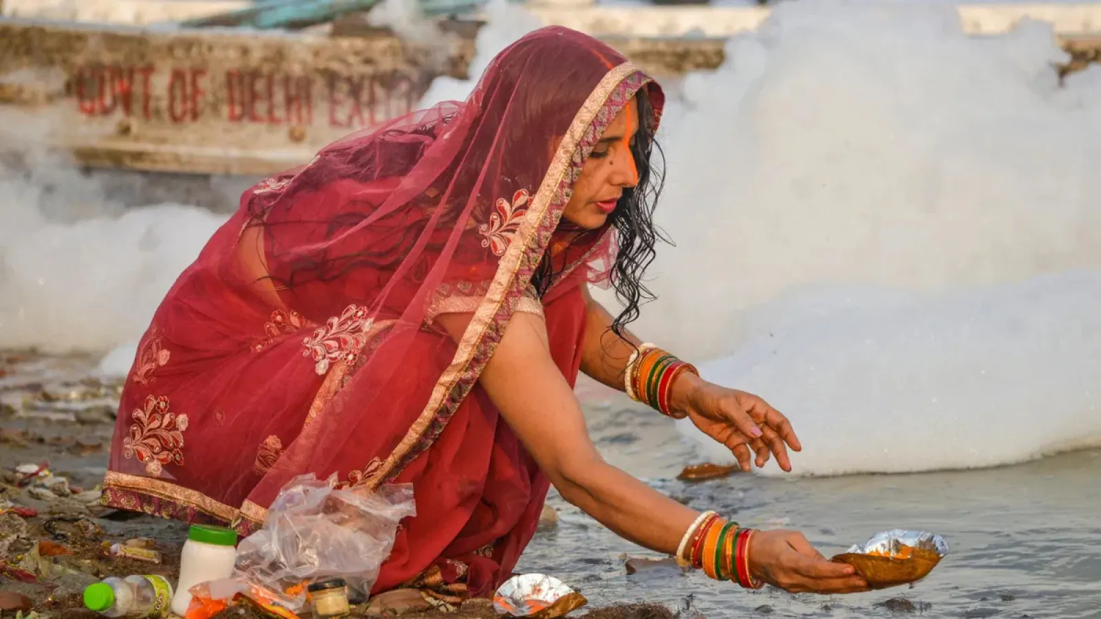 HC did not permit to do Chhath Pooja on the banks of Yamuna in Delhi