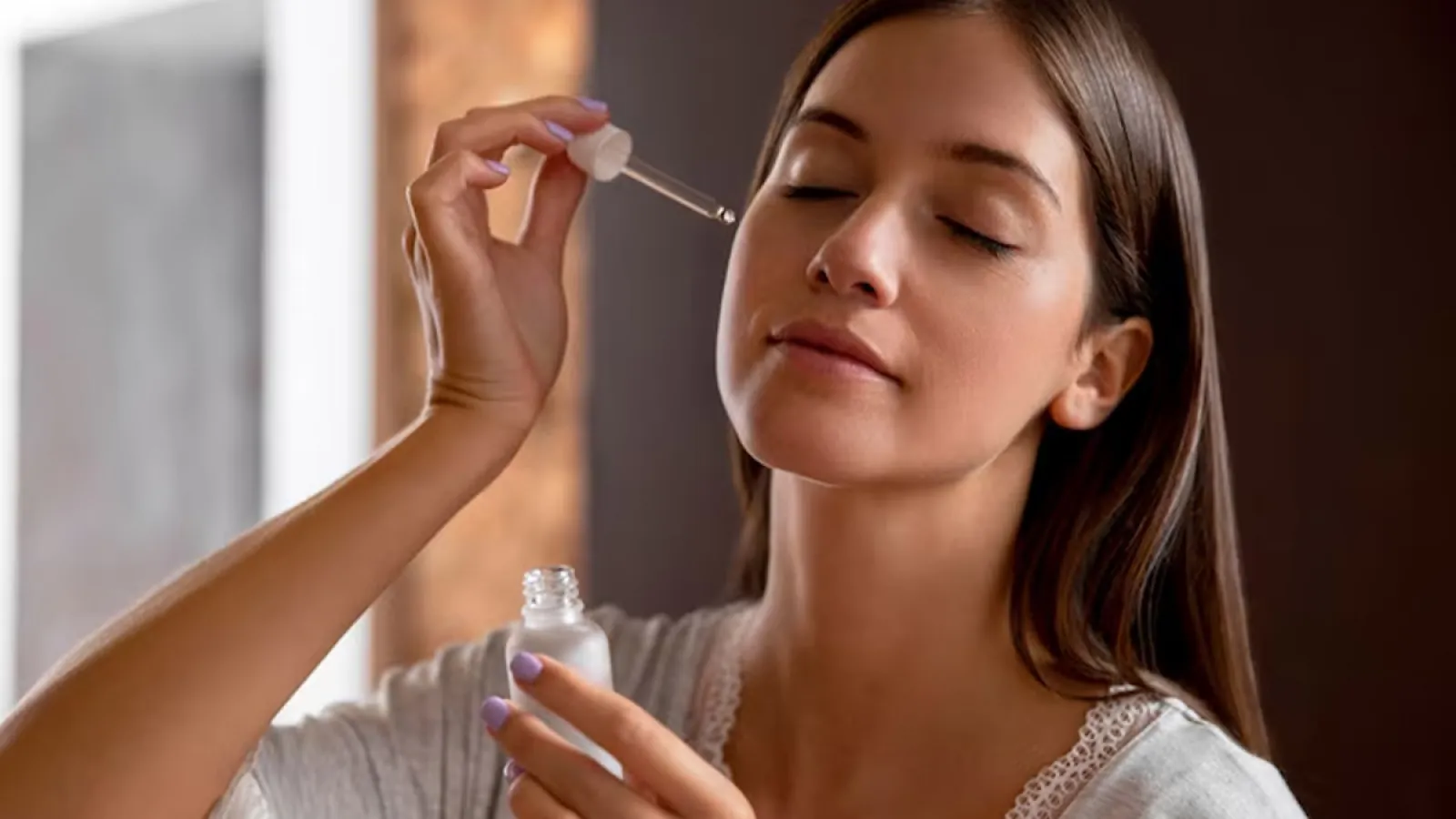 Avoid these mistakes while applying face serum or else your skin will be harmed