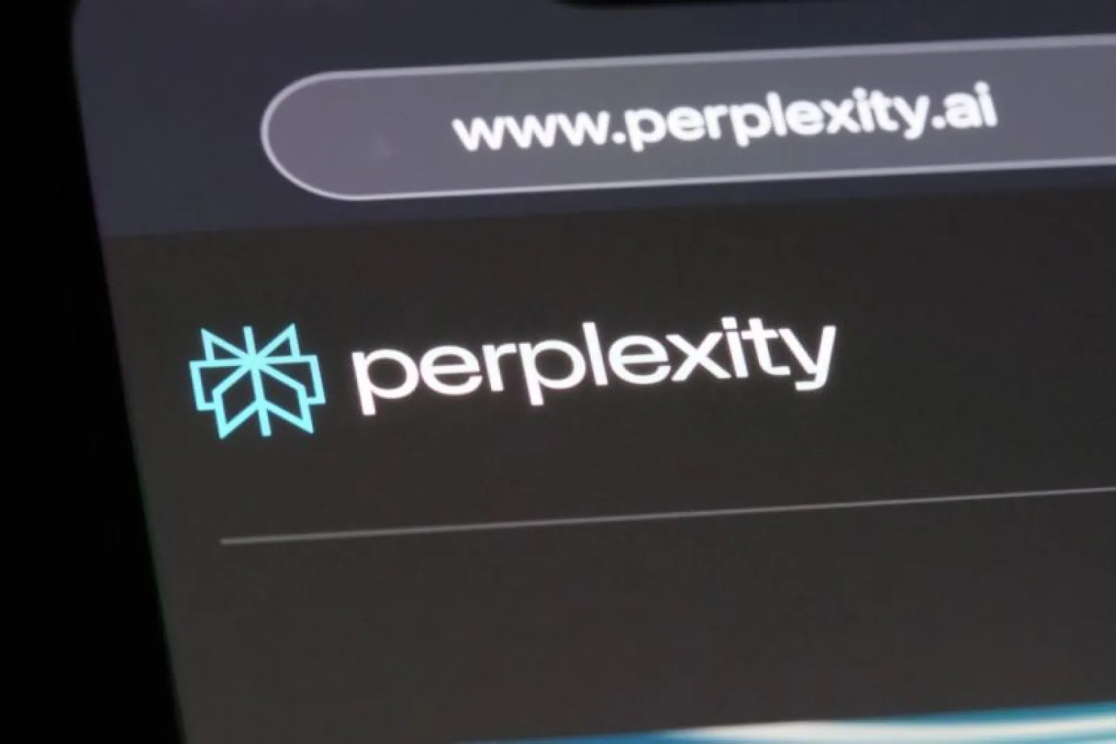 Perplexity introduces Deep Research, which specializes in in-depth analysis, OpenAI's concern increases